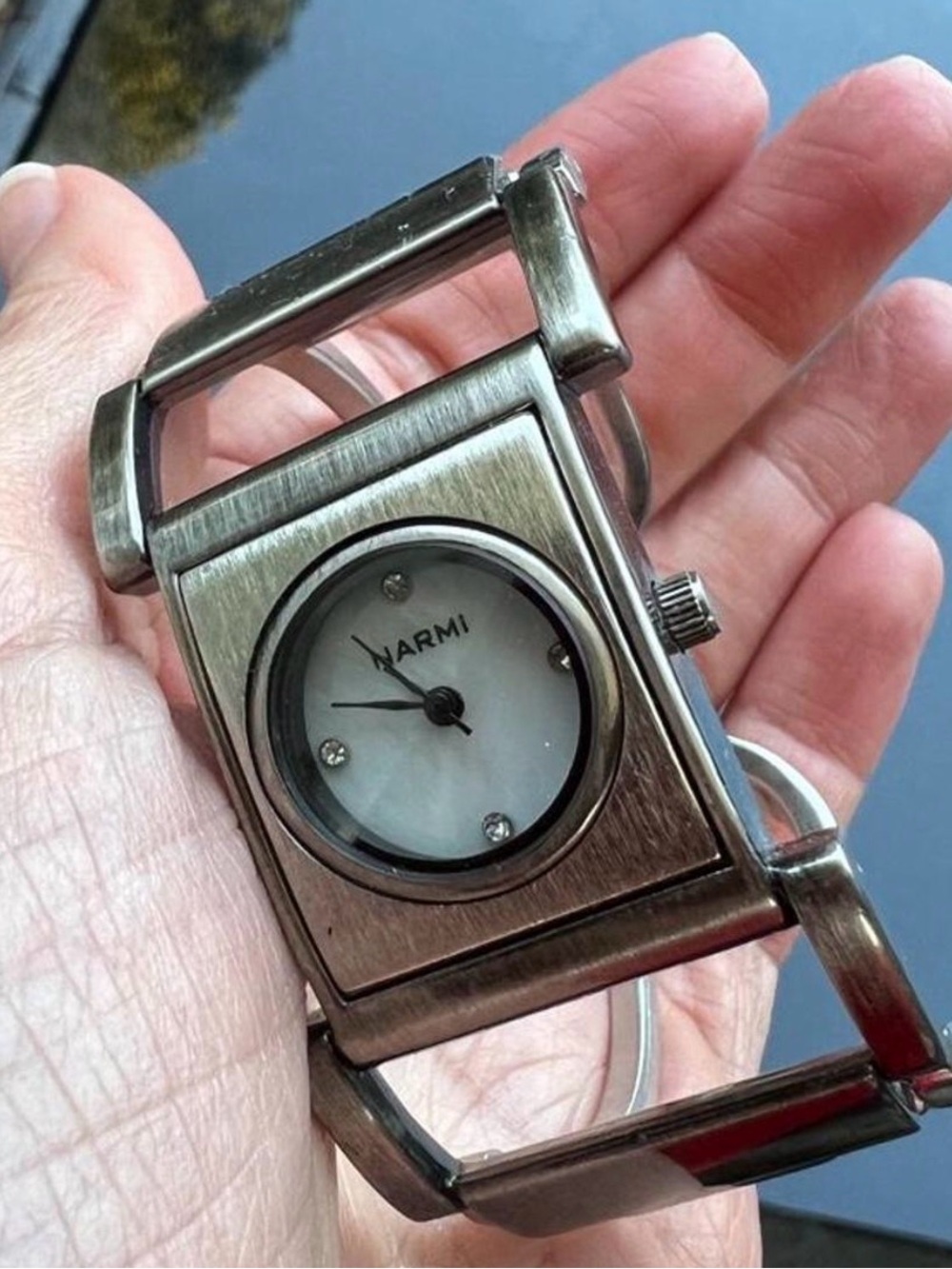 Vintage Y2K Warm Brushed Silver Bracelet Watch with White Dial